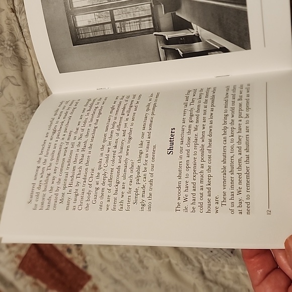 Set of 2 Pendle Hill Pamphlets Cultivating Sanctuary and No. 206 - Picture 6 of 9